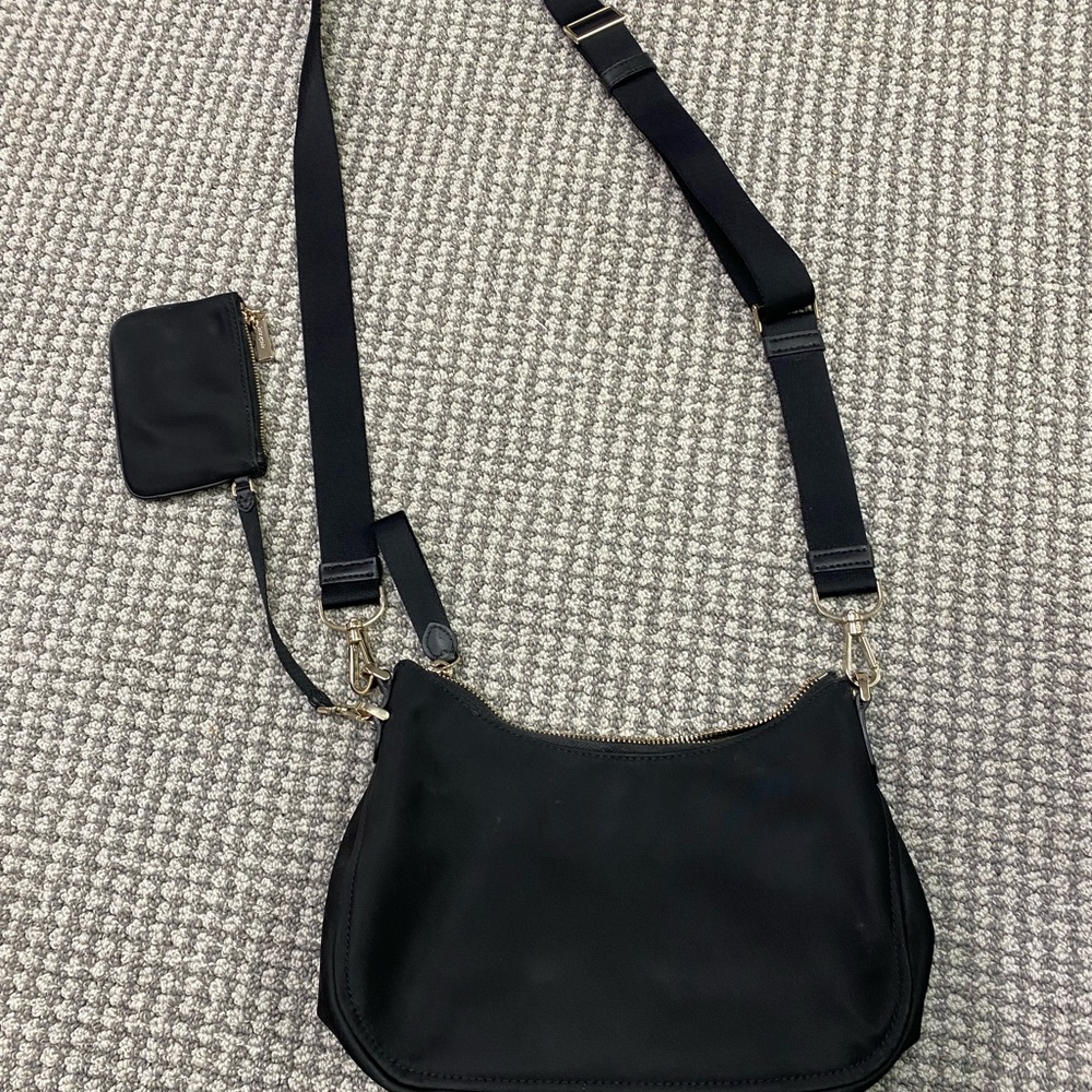 kate spade Black Crossbody with Gold Hardware - Picture 2 of 7